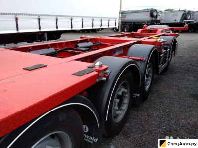 Полуприцеп контейнеровоз Grunwald Gr-VCSt LB4