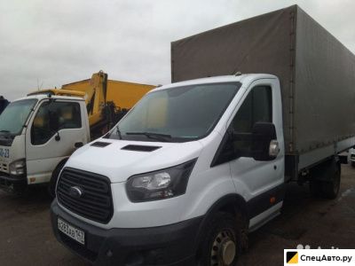 Тентованный автомобиль Ford Transit