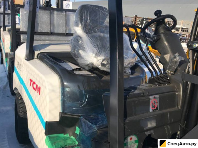 Вилочный погрузчик TCM FD30T3Z