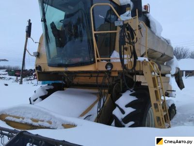 Зерноуборочный комбайн New Holland TC56