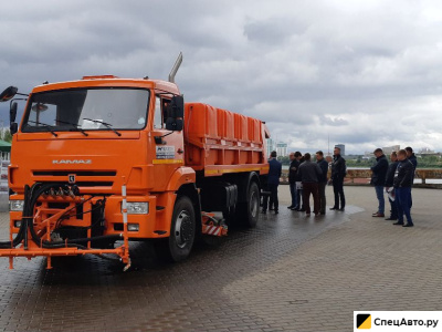 Поливомоечная машина КамАЗ 53605-3094-48