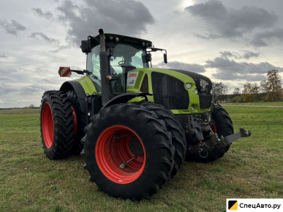 Трактор Claas Axion 930