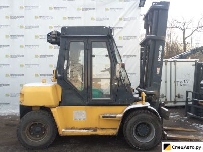 Вилочный погрузчик Komatsu FD60-10