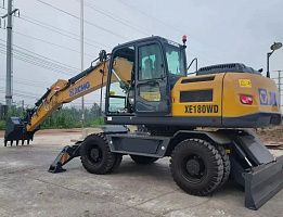 Продажа колесного экскаватора XCMG                                                     XE180WD