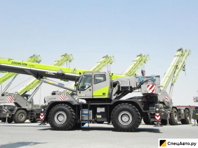 Самоходный кран Zoomlion ZRT600