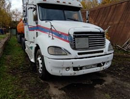 Продажа седельного тягача Freightliner