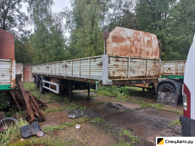 Бортовой полуприцеп МАЗ 938660