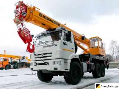 Автокран Ивановец КС-45717К-3
