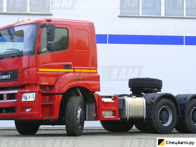 Седельный тягач КамАЗ 65806