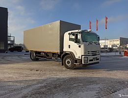 Продажа тентованного грузовика Бортовая платформа с тентом Isuzu Forward 18.0