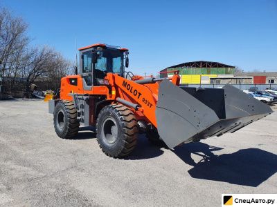 Фронтальный погрузчик Molot 933T