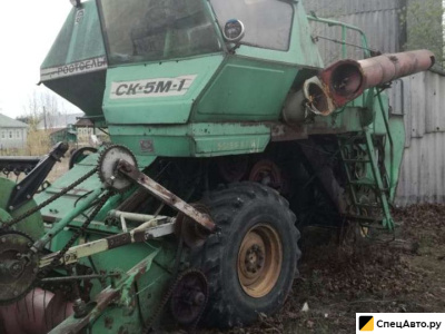Зерноуборочный комбайн Ростсельмаш СК-5М "Нива"