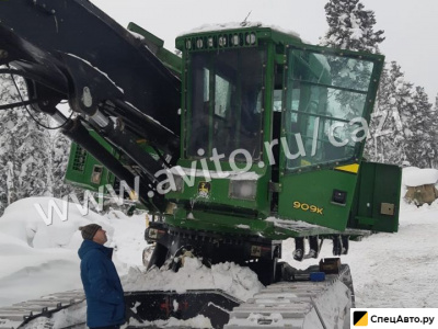 Валочно-пакетирующая машина John Deere 909К