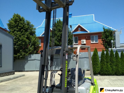 Вилочный погрузчик Zoomlion FD25H