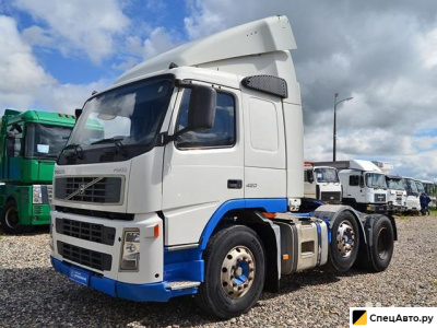 Седельный тягач Volvo FM12