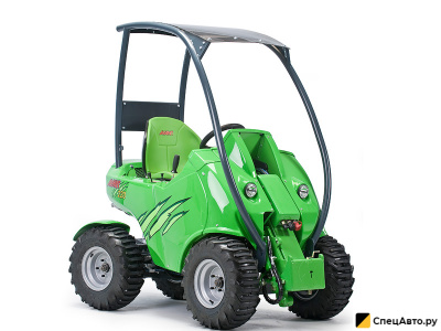 Мини-погрузчик Avant 220