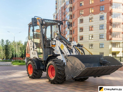 Мини-погрузчик Polar Badger WL35