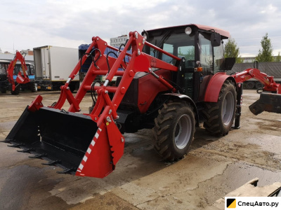 Экскаватор-погрузчик МТЗ Беларус