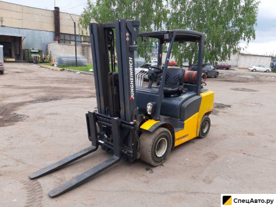 Вилочный погрузчик Jungheinrich TFG430