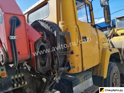 Седельный тягач КрАЗ 6443 с КМУ