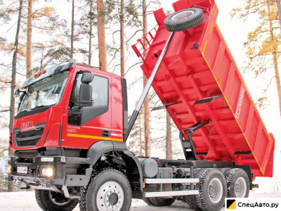 Самосвал Iveco-AMT 653900