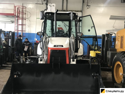 Экскаватор-погрузчик Bobcat B780