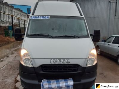 Микроавтобус Iveco Daily