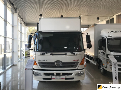 Грузовой фургон Hino 500