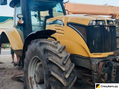 Трактор Challenger