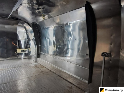 Торговый прицеп / фудтрак                                                         BAUER                                                     1