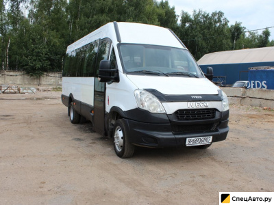 Микроавтобус Iveco Daily