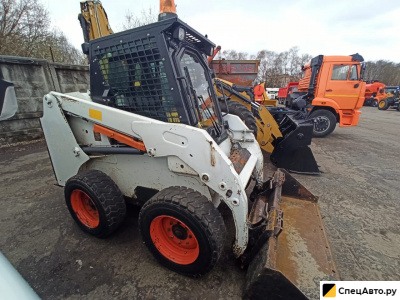 Мини-погрузчик Earthforce S16