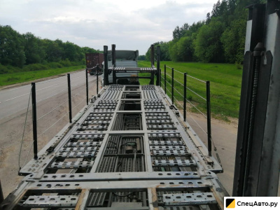 Полуприцеп автовоз Lohr 8.2