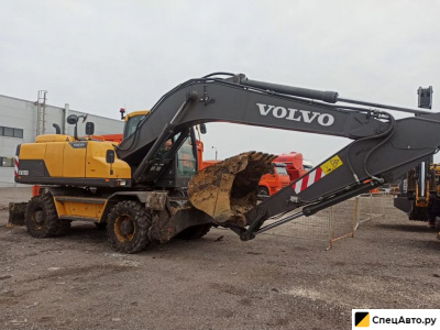 Колесный экскаватор Volvo EW205D