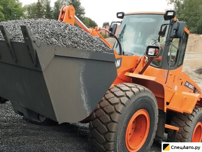 Фронтальный погрузчик Doosan DL200A