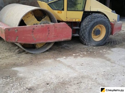 Грунтовый каток Dynapac CA302D