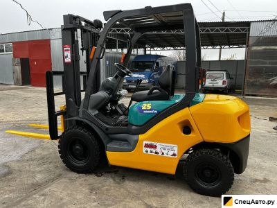 Вилочный погрузчик Komatsu FD25C-17