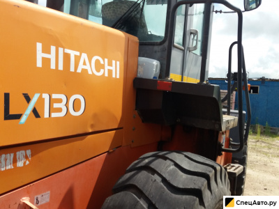 Фронтальный погрузчик Hitachi LX130-7