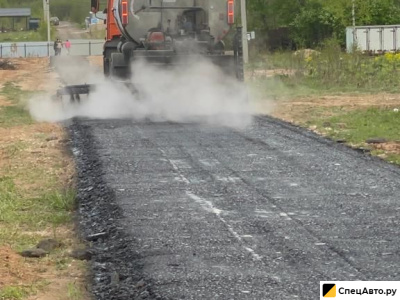 Автогудронатор в аренду.Розлив битумной эмульсии