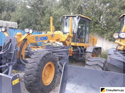 Автогрейдер XCMG GR215A