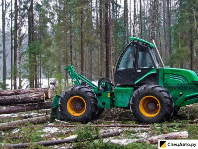 Трелёвочный трактор Амкодор 2243В