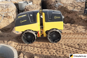Вибрационный двухвальцовый каток Bomag BMP 8500