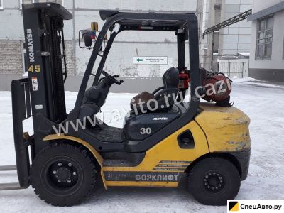 Вилочный погрузчик komatsu FG30T-17