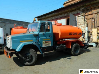 Автогудронатор КУРГАНДОРМАШ ДС-39Б