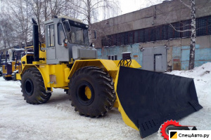 Колесный бульдозер Кировец ДМ-15