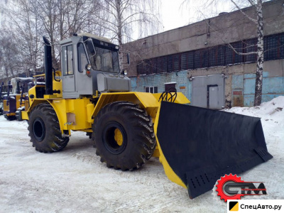 Колесный бульдозер Кировец ДМ-15