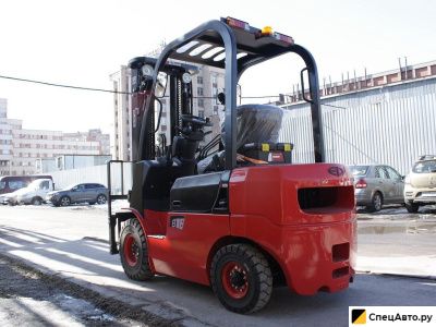 Вилочный погрузчик EP Equipment CPCD18