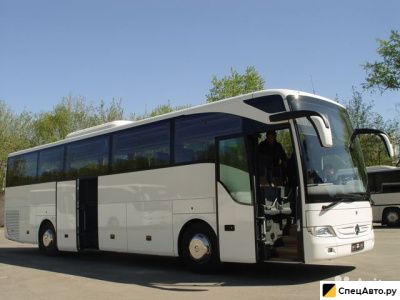 Автобус Мерседес Туризмо 2019