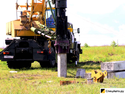 Сваебой                                                     Caterpillar                                                 Умгк-12