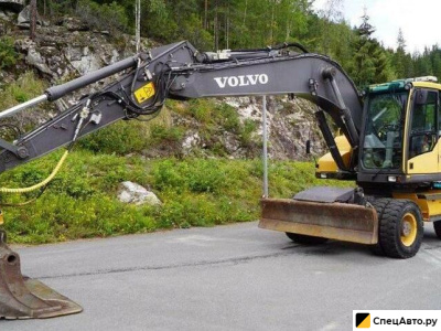 Колесный экскаватор Volvo EW180